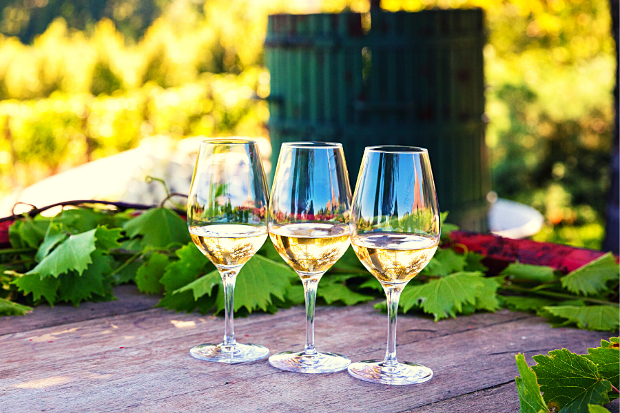 Comment reconnaître le vin blanc sec ou doux?