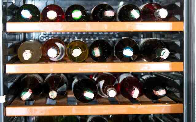 Quelle est la différence entre le stockage et les caves à vin obsolètes?